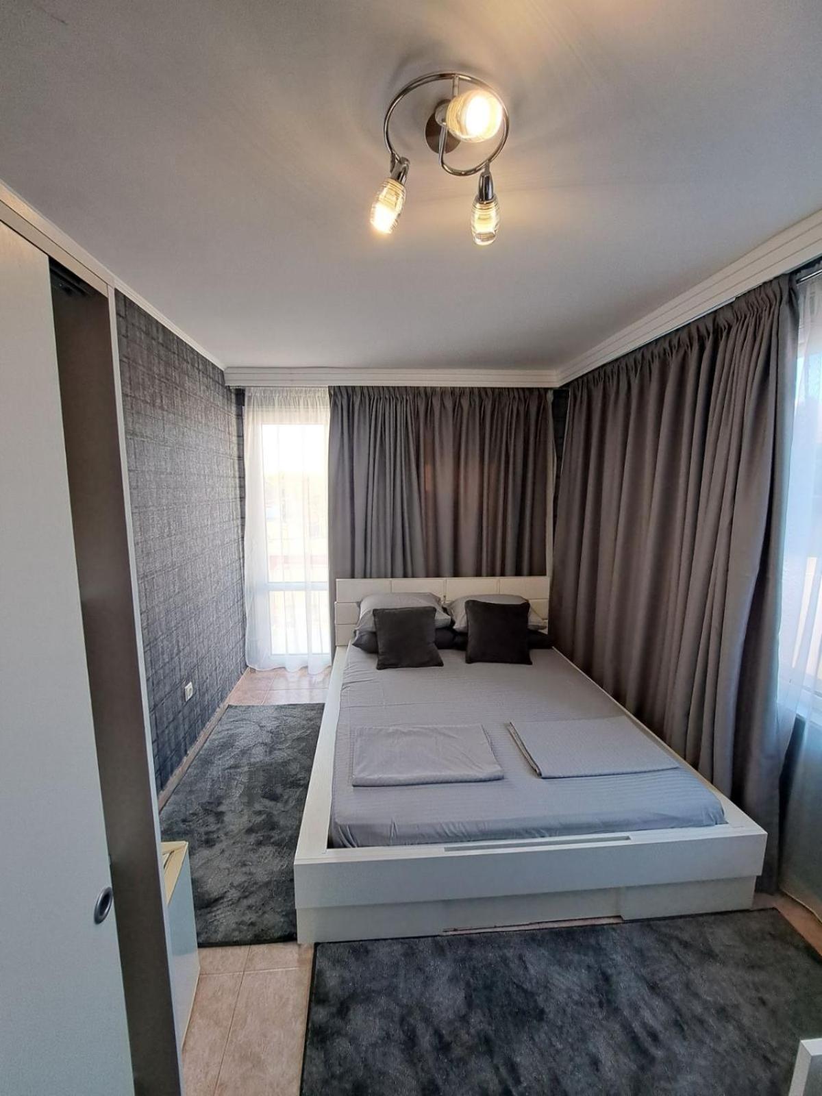 The White House Hotel Nesebar Exterior photo