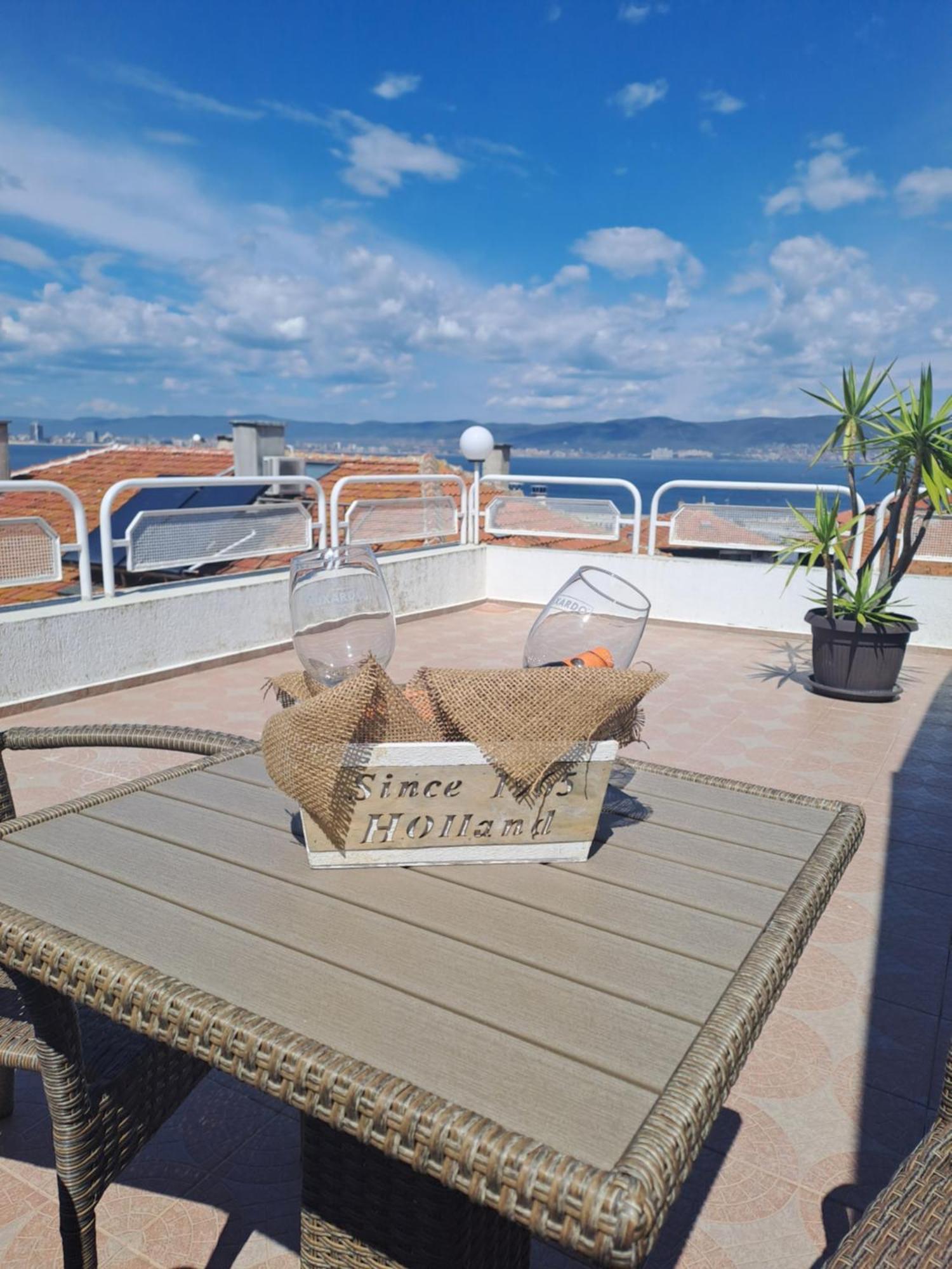The White House Hotel Nesebar Exterior photo