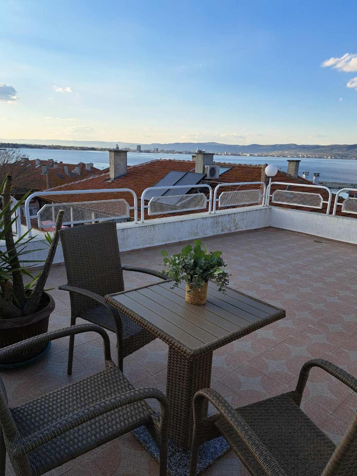 The White House Hotel Nesebar Exterior photo